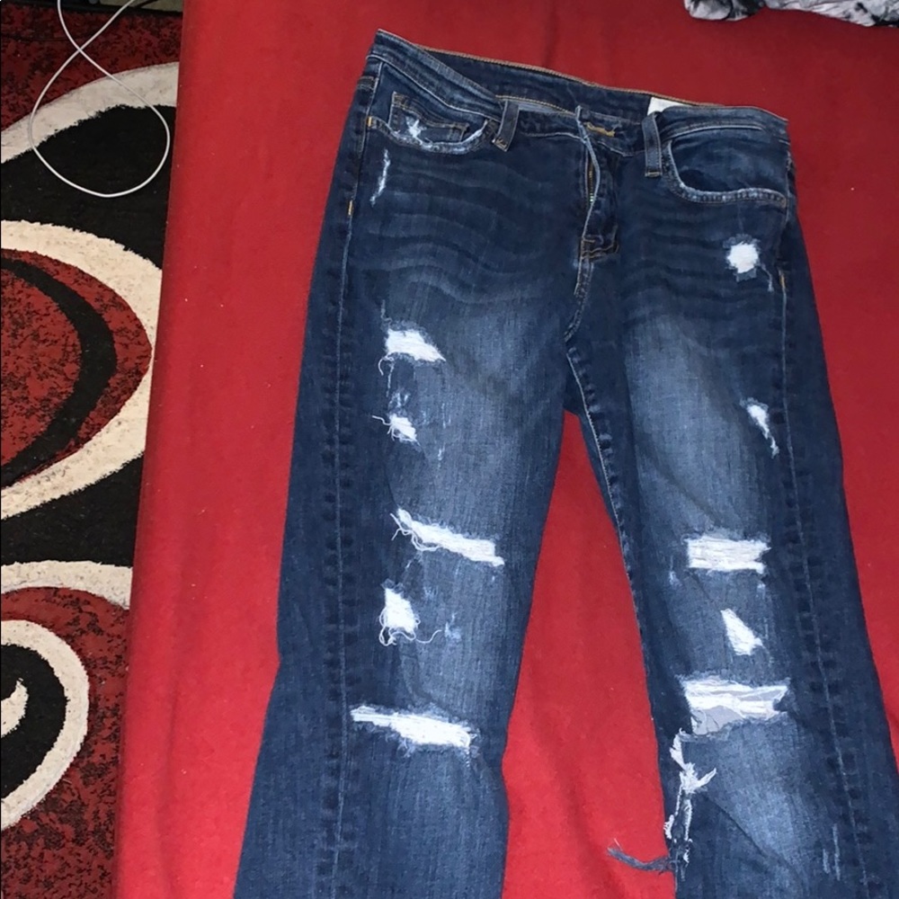 Buckle jeans